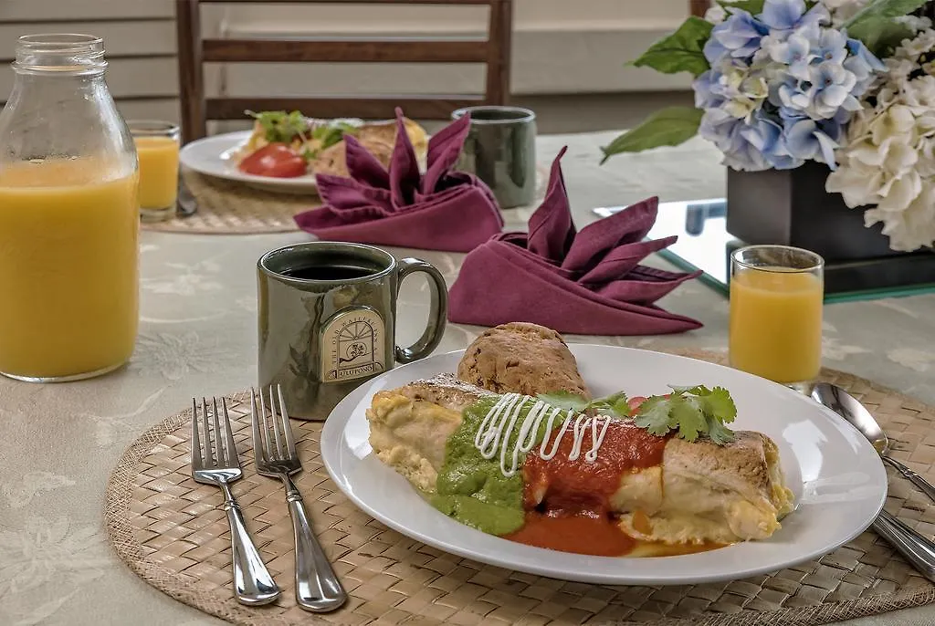 *** Guest house The Historic Wailuku Inn Maui United States