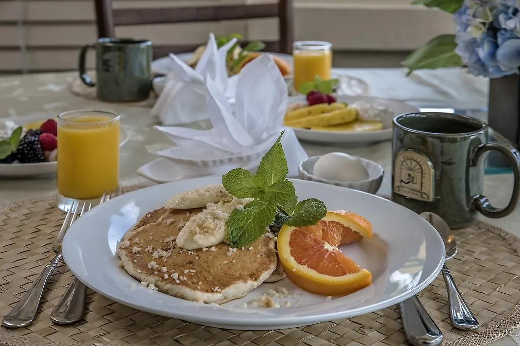 The Historic Wailuku Inn Maui